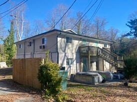 Building Photo - 604 W Markham Ave