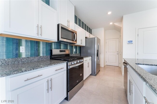 Building Photo - 1825 Jennifer Brk Pl