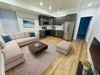 Building Photo - 4242 W Girard Ave