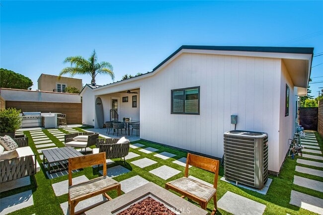 Building Photo - 1620 Glyndon Ave