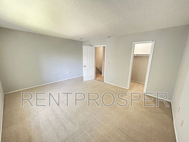 Building Photo - 4213 S Semoran Blvd