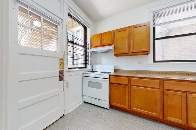 Floorplan - 5452 S. Ellis Avenue
