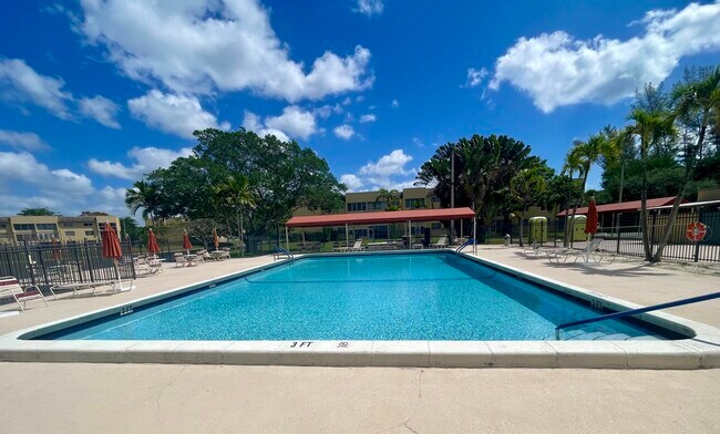 Building Photo - 5860 NW 64th Ave