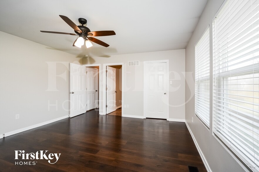 Building Photo - 4 Flying Fox Way