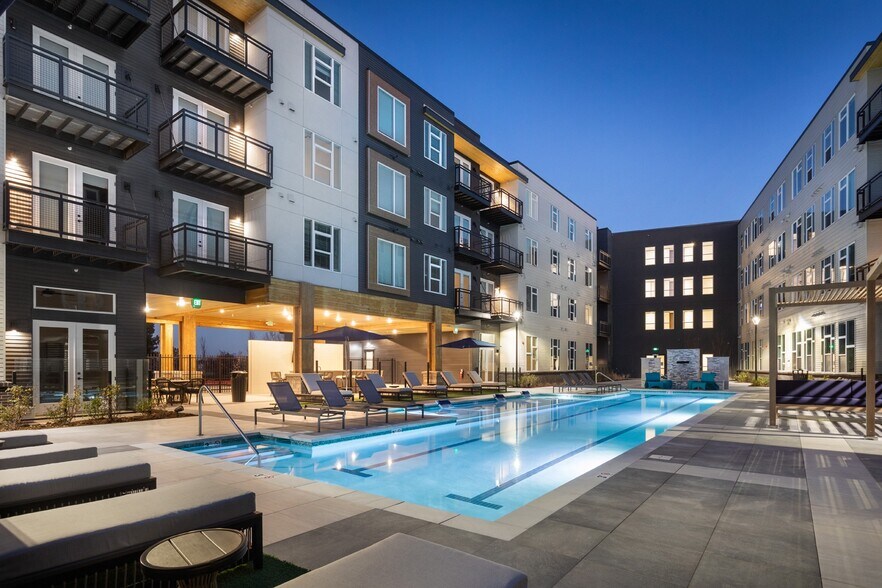 Building Photo - Olivine Littleton