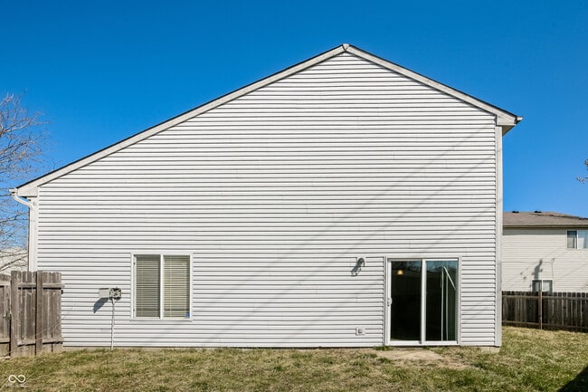 Building Photo - 5003 Lewiston Dr