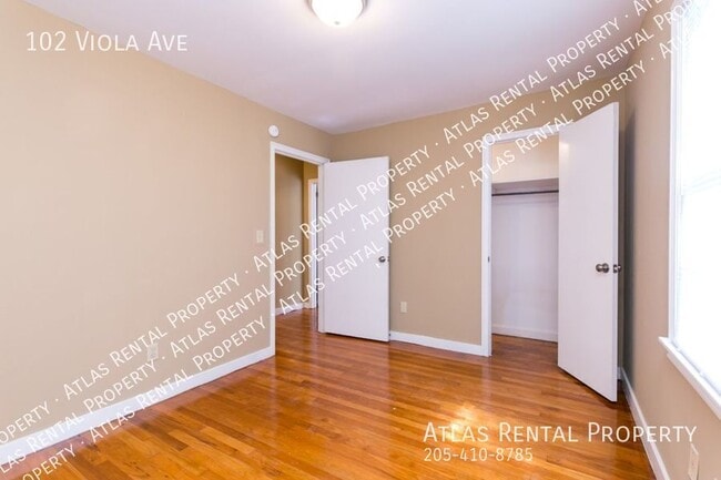 Building Photo - 102 Viola Ave