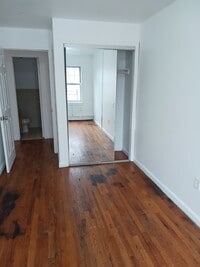 Building Photo - 1349 Franklin Ave