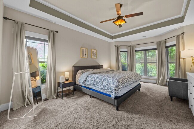 Building Photo - Spacious 3-Bedroom Home with Bonus Room & ...