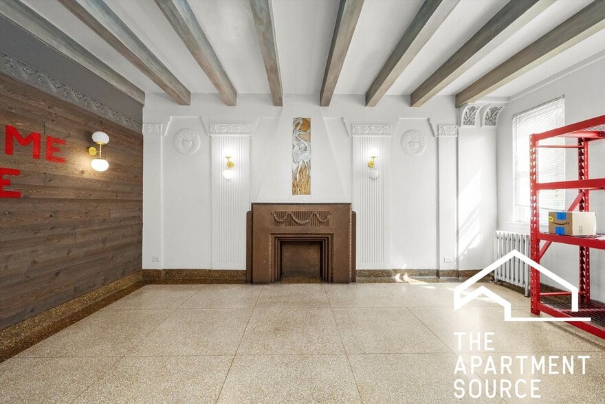 Building Photo - 2600 N Kimball Ave