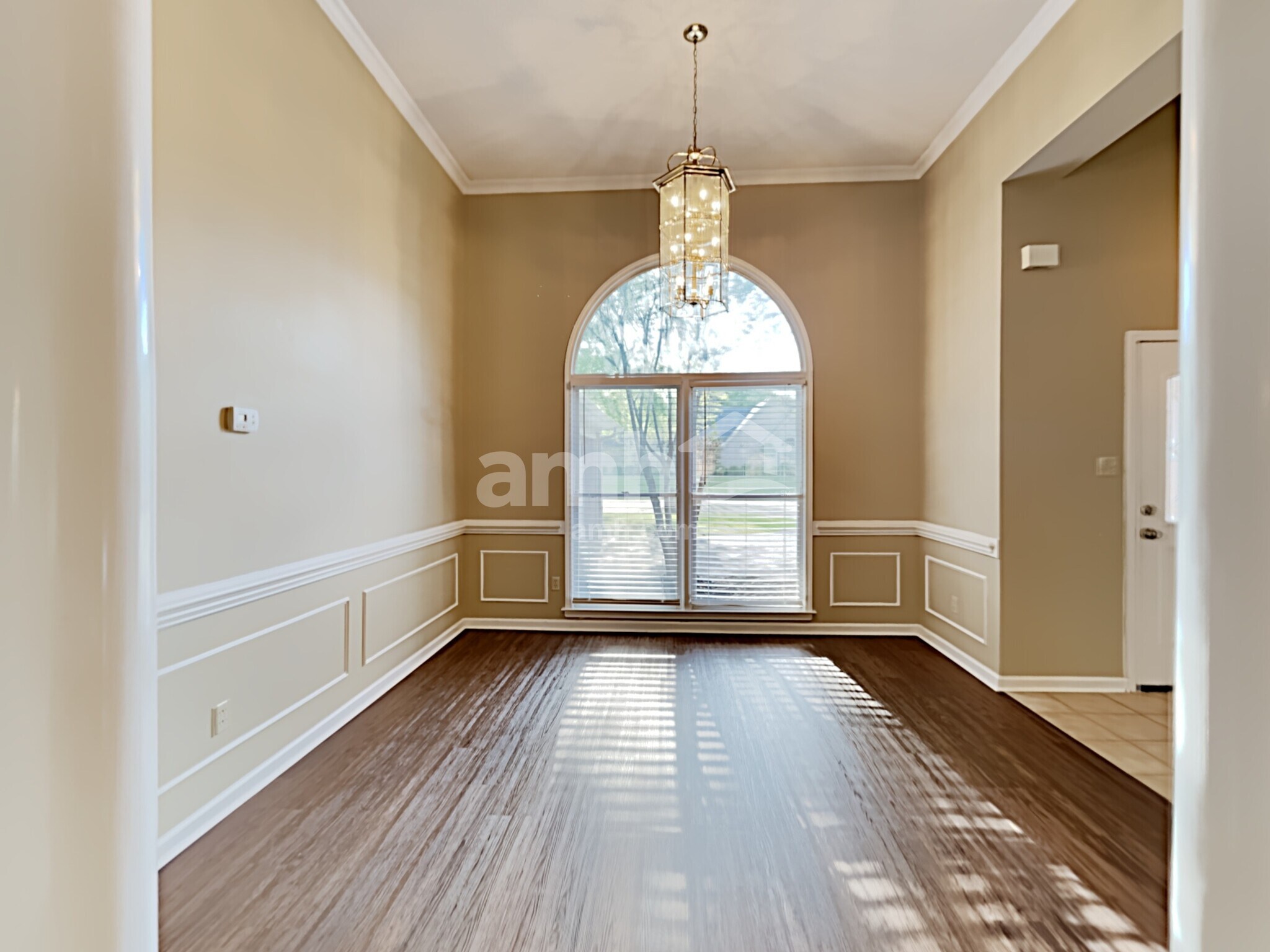 Building Photo - 1226 Sweetie Dr