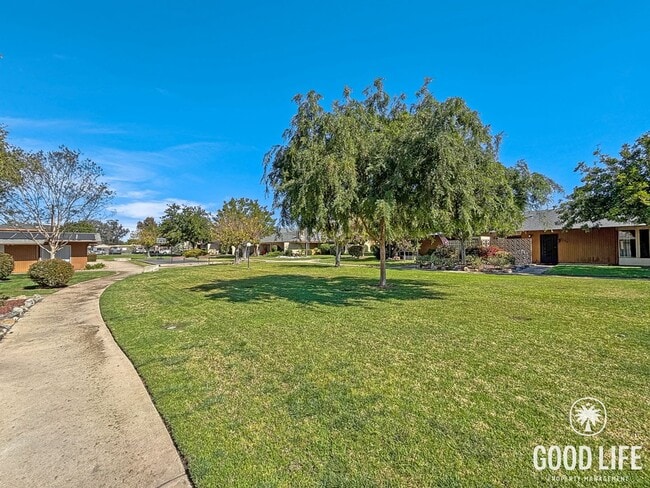 Building Photo - Charming 2BD/2BA Condo in El Cajon W/ A/C, W/D, Front/Back Patio, & Community Pool!