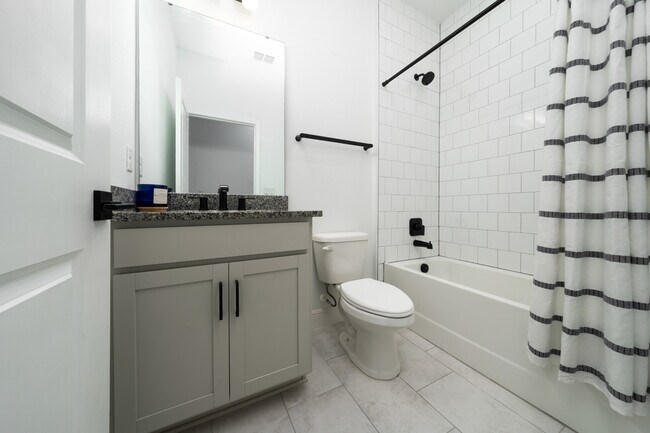 Building Photo - 2591 Seagirt Wy