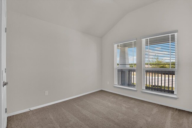 Building Photo - 216 Shugart St