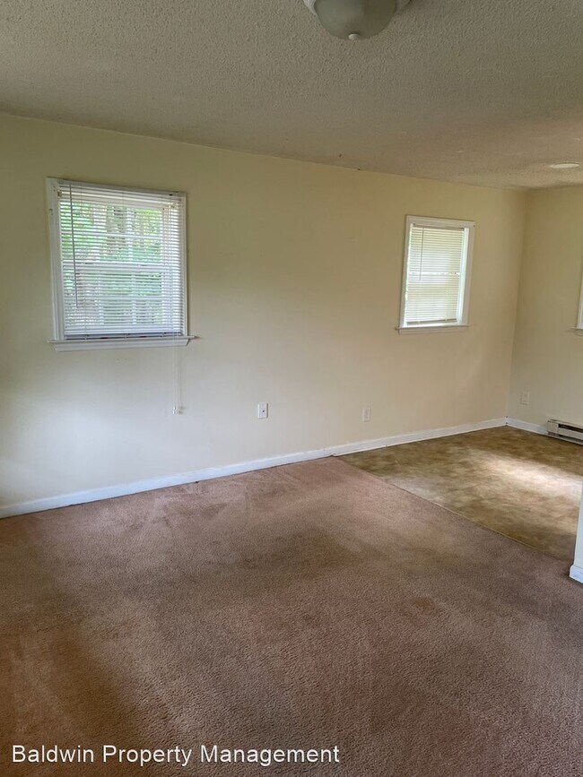 3 br, 1 bath House 8785 Lasater Road 8785 Lasater Rd Clemmons NC