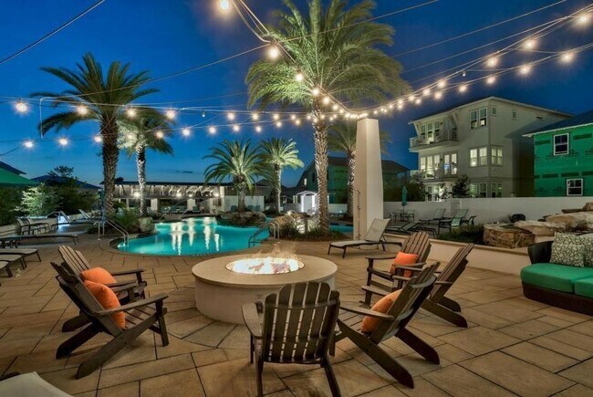 Building Photo - 251 Gulfview Cir