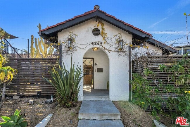 Building Photo - 4267 Don Jose Dr