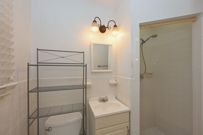 Building Photo - **WELL-LOVED AND WELL-MAINTAINED ONE-LEVEL CRIEVE HALL AREA HOME READY FOR YOU TO CALL HOME**