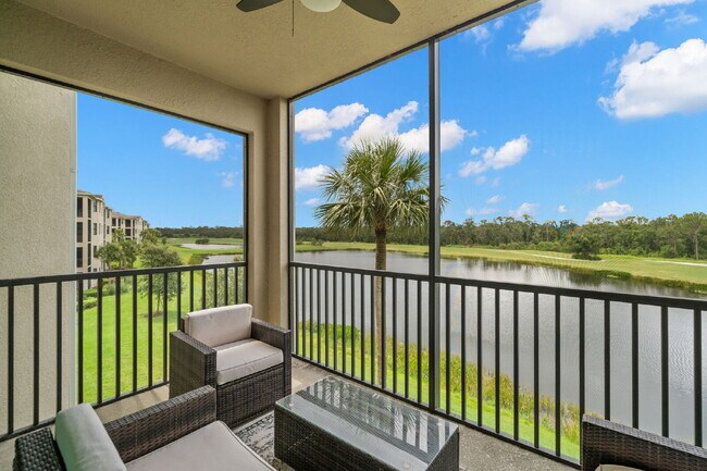 Building Photo - Fully Furnished Condo For Rent in Bradenton!