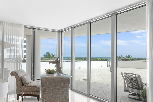 Building Photo - 3535 S Ocean Dr