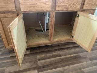 Building Photo - 427 Bruner St