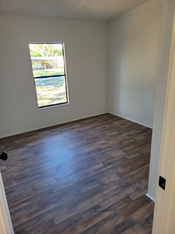 Building Photo - 351 Spring St