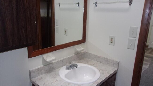 Building Photo - 10081 SW 97th Ct