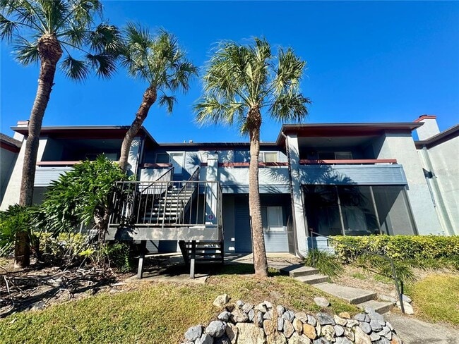 Primary Photo - 10265 Gandy Blvd N