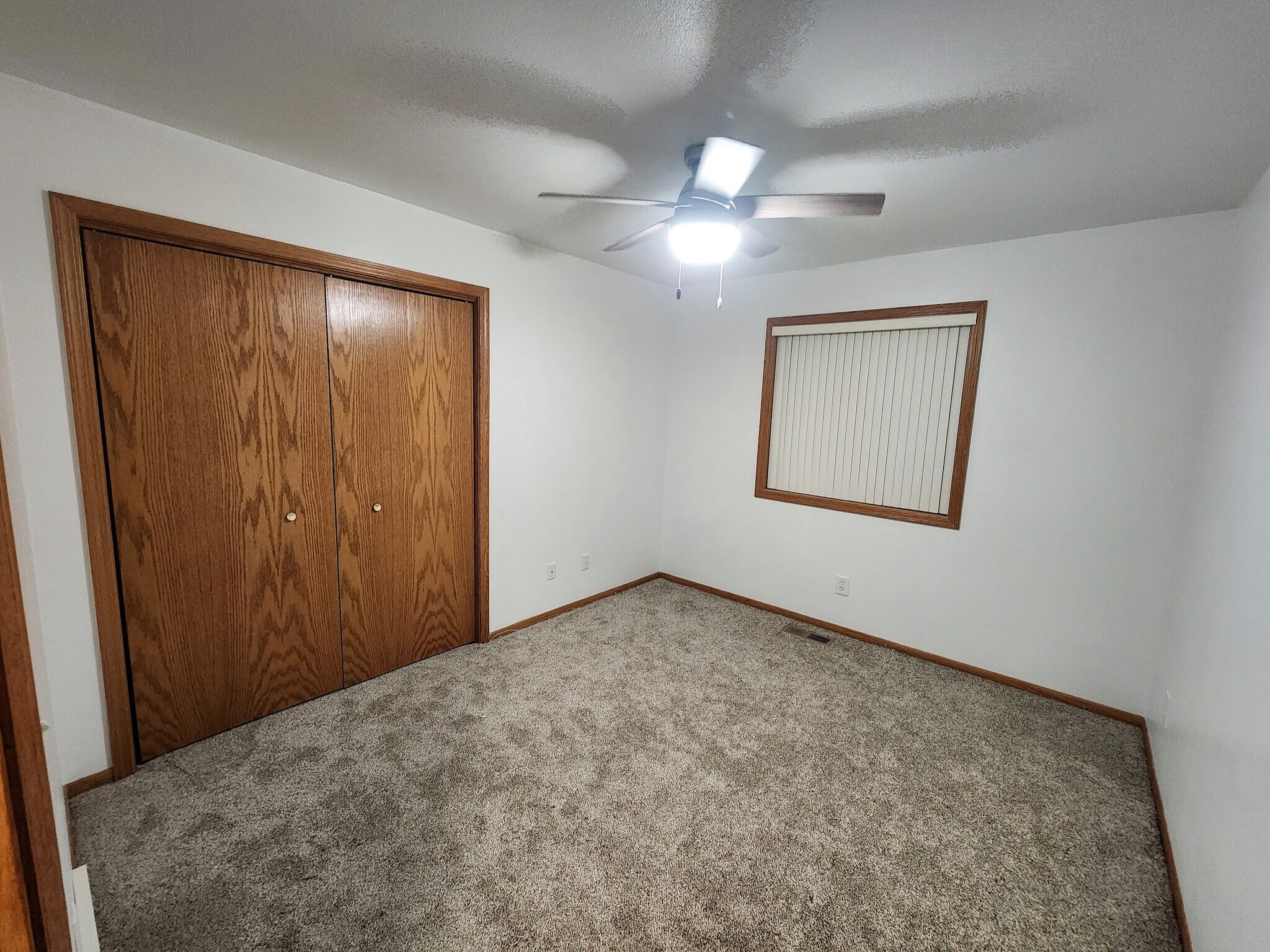 Building Photo - 1514 Sandlake Rd