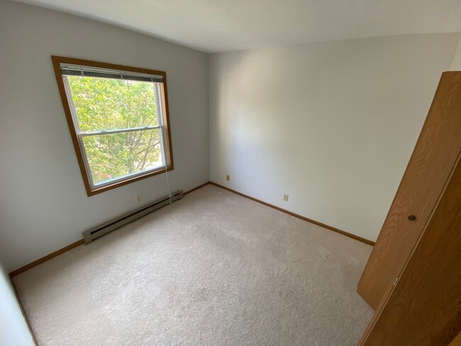 Bedroom 2 (10' x 10') - 2543 Neil Armstrong Dr