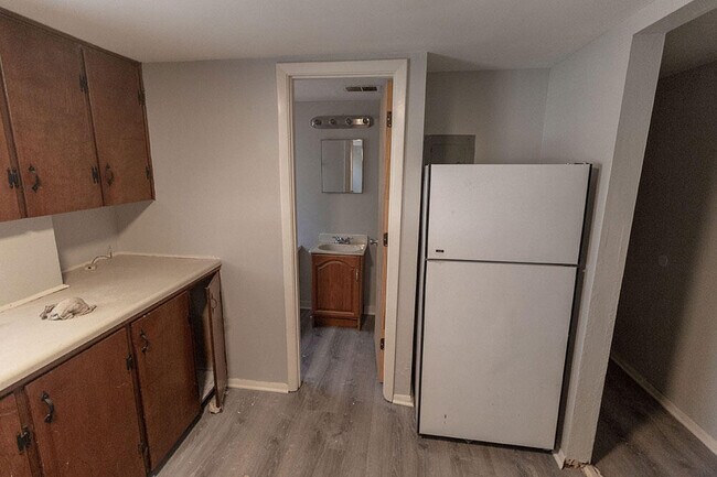 Building Photo - 2931 Northland Dr