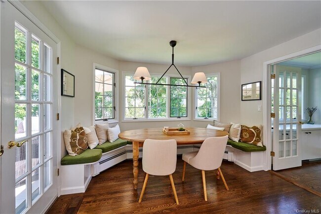 Building Photo - 11 Lebanon Rd