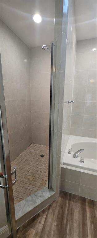 Building Photo - 919 Canton St