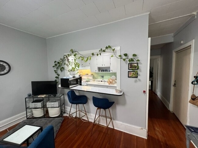 Interior Photo - Fourth and Spring