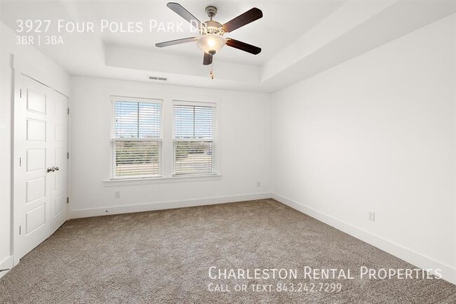 Building Photo - 3927 Four Poles Park Dr