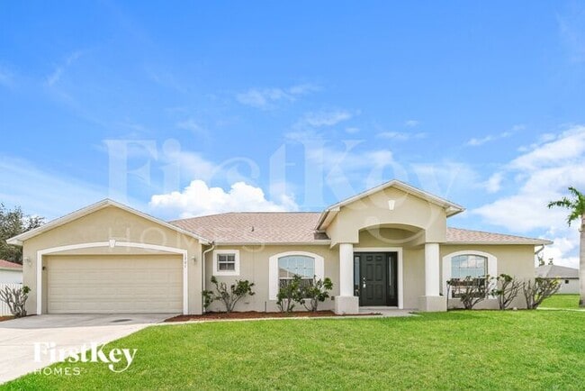 Primary Photo - 1701 NW 15th Pl