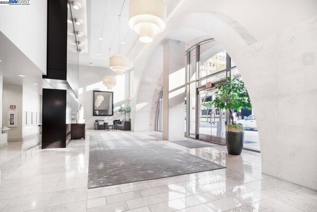 Building Photo - 38 N Almaden Blvd