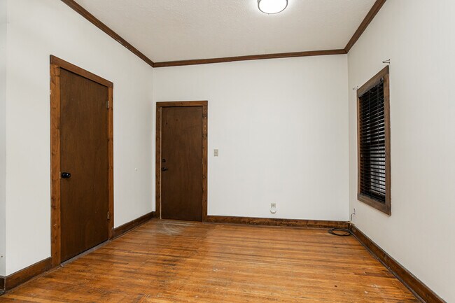 Building Photo - 2107 N Pennsylvania St
