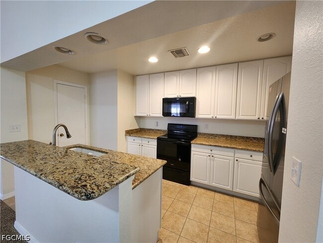 Building Photo - 18261 Minorea Ln