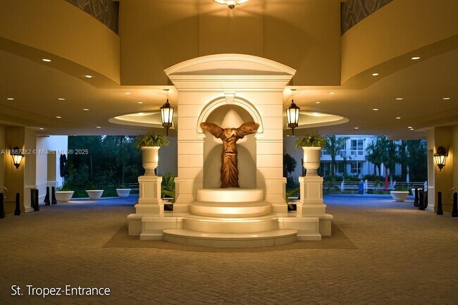 Building Photo - 250 Sunny Isles Blvd