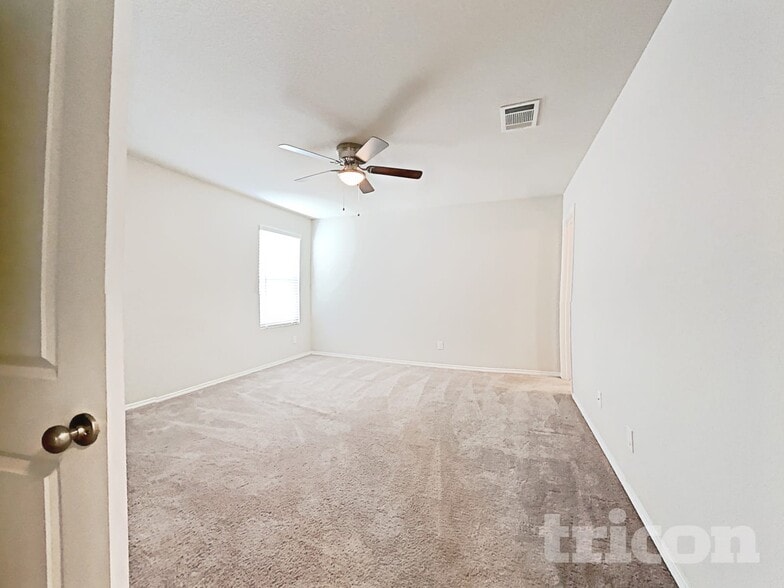 Building Photo - 9736 Marbach Brk