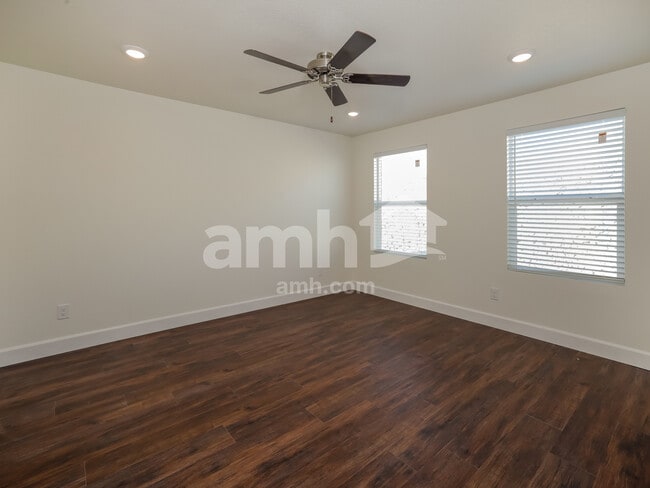 Building Photo - 6565 Enlightenment Dr