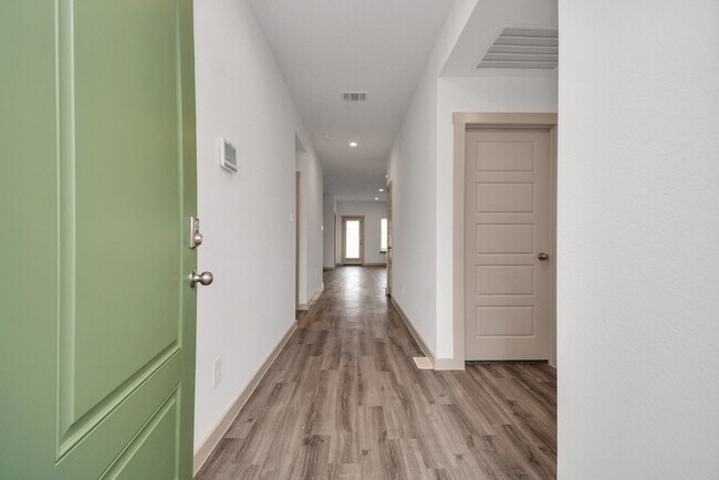 Building Photo - 7810 Brumbly Ln