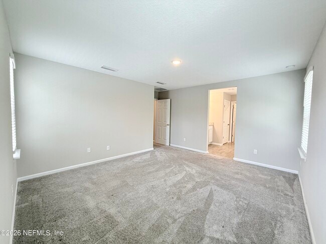 Building Photo - 878 Cedar Slough Dr