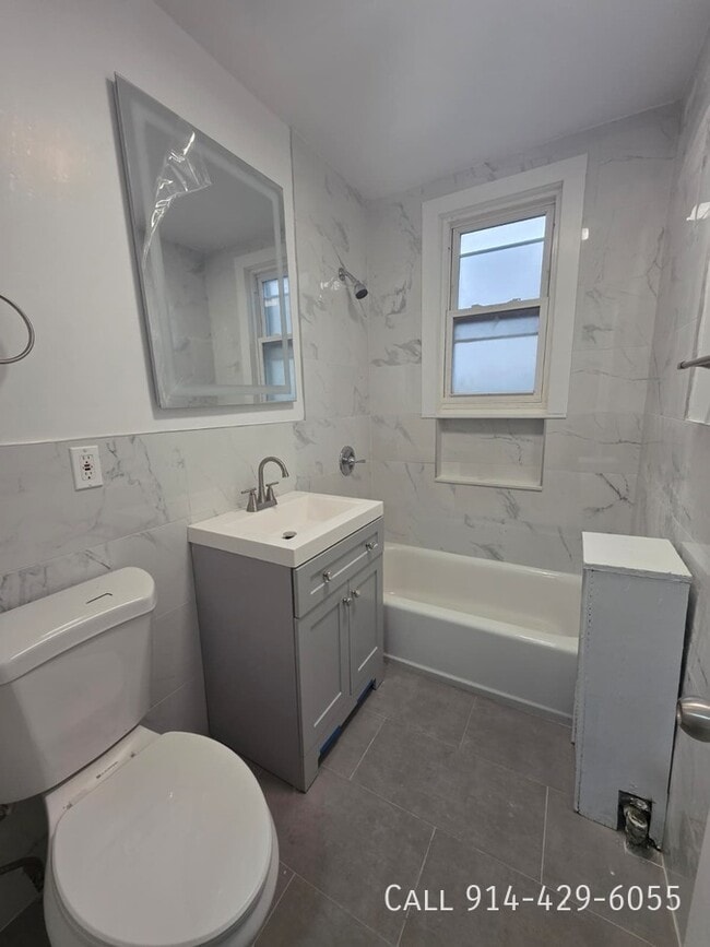 Building Photo - 30 Cliff St