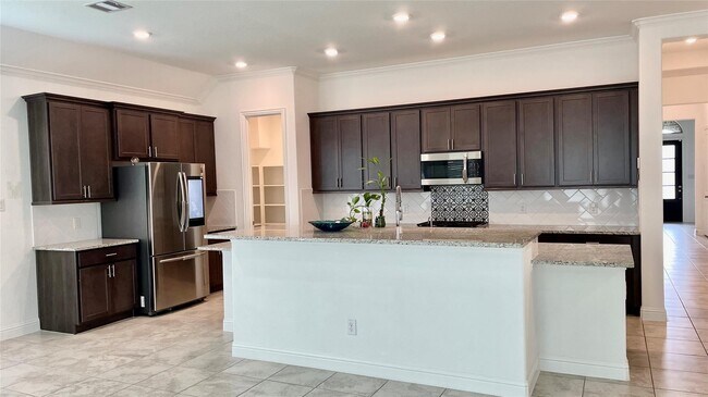 Building Photo - 3214 Skylark Valley Trace