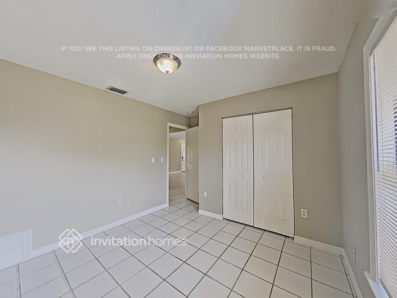 Building Photo - 3616 75 Dr E