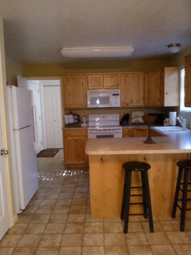 Building Photo - Beautiful  Home in Clinton for Rent