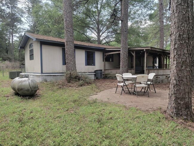 Building Photo - 124 Mockingbird Ln