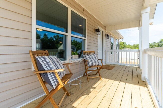 Building Photo - Gorgeous Home in Odenville! Fresh, Modern ...